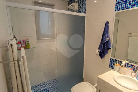 Apartamento à venda com 2 quartos, sendo 1 suíte, em Pitangueiras, Guarujá, SP