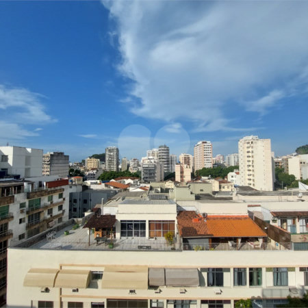 Cobertura à venda com 2 quartos, sendo 1 suíte,  em Tijuca, Rio de Janeiro, RJ
