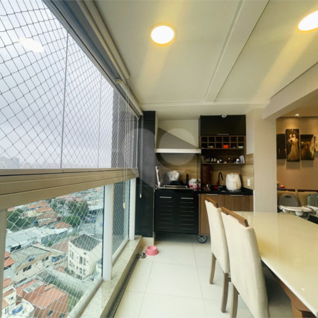Apartamento à venda com 2 suítes em Vila Scarpelli, Santo André, SP