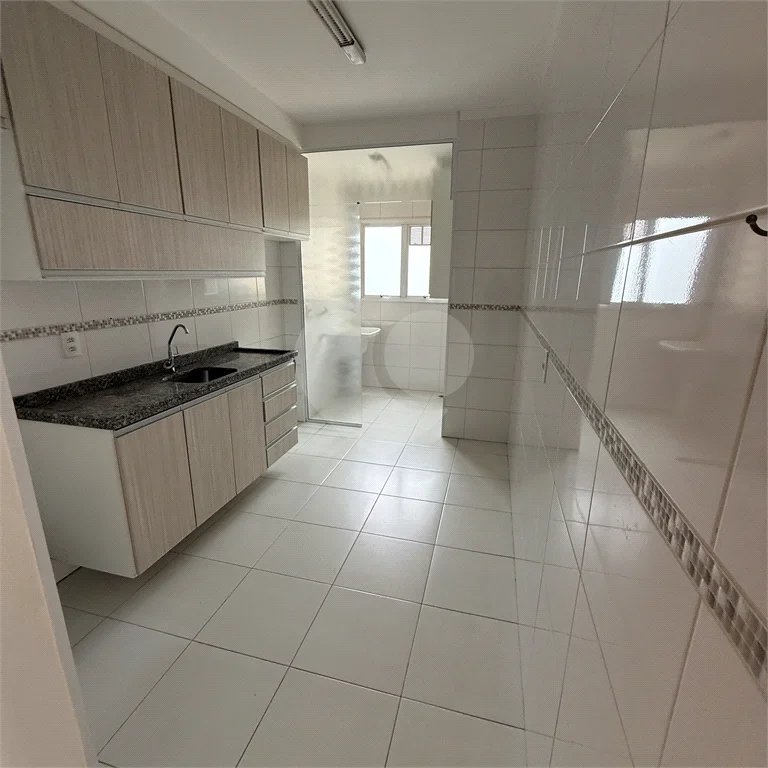 Apartamento à venda com 3 quartos, sendo 1 suíte,  em Jardim Nova Era, Salto, SP