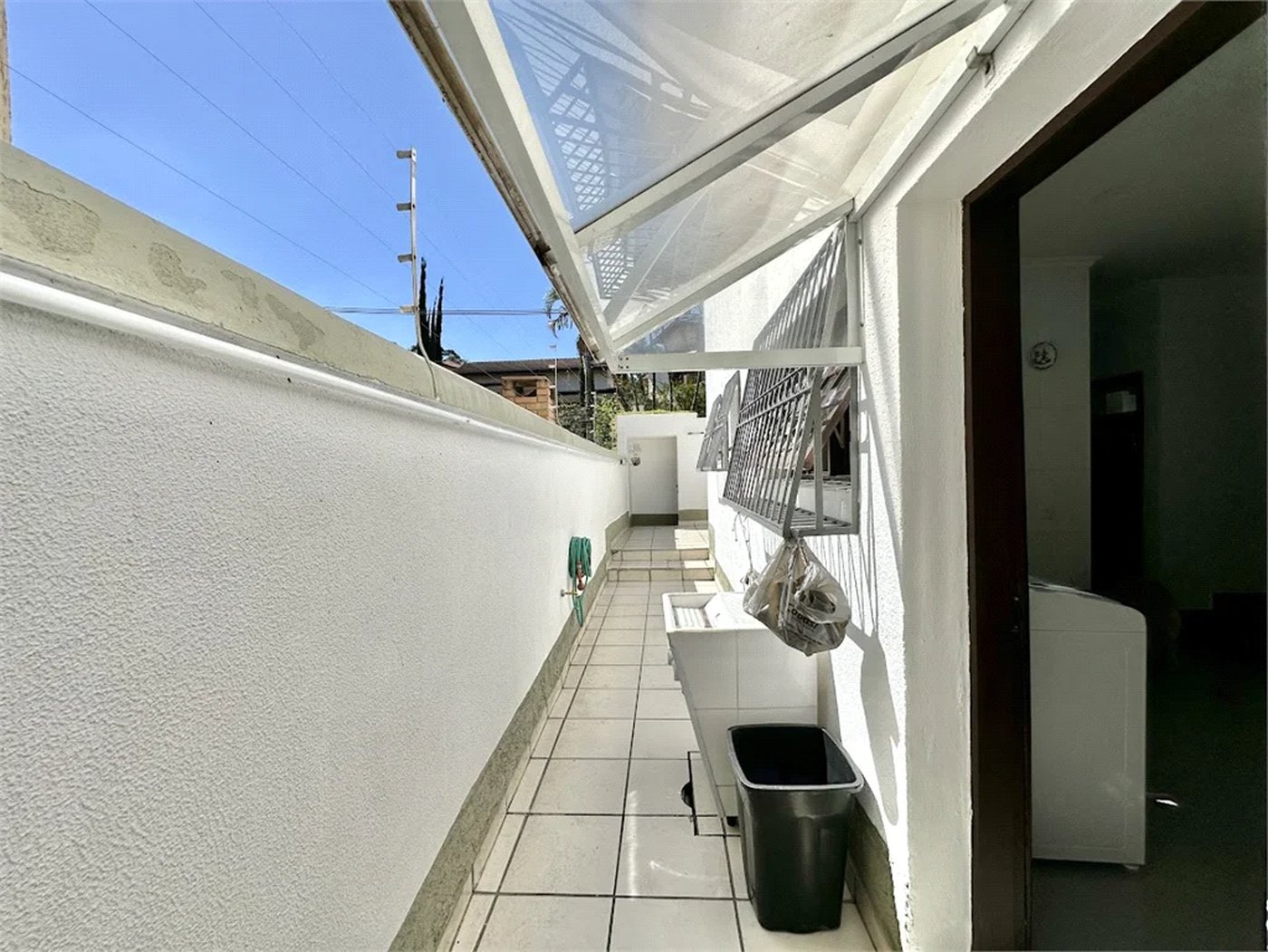 Casa à venda com 5 quartos, sendo 4 suítes, em Parque dos Príncipes, São Paulo, SP