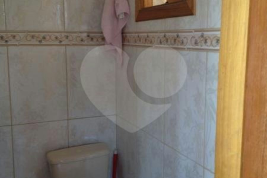 Sobrado à venda com 3 quartos, sendo 1 suíte, em Vila Nova Cachoeirinha, São Paulo, SP