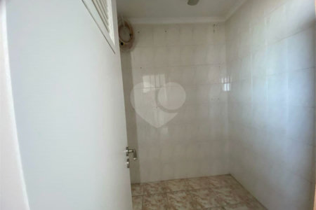 Apartamento à venda com 2 quartos em Vila Alexandria, São Paulo, SP
