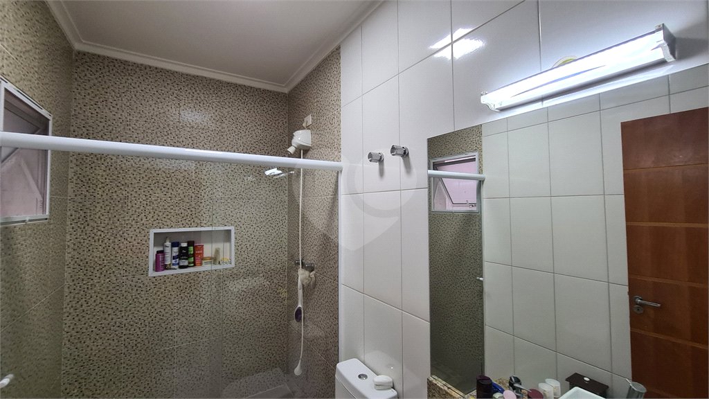 Sobrado à venda com 4 quartos, sendo 2 suítes, em Santa Teresinha, São Paulo, SP