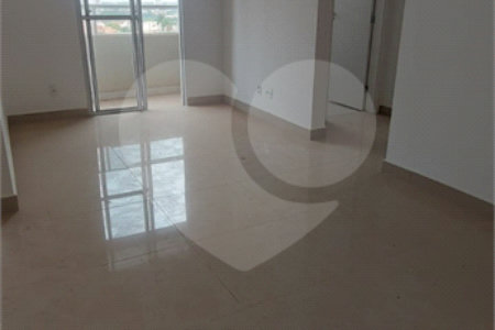 Apartamento à venda com 2 quartos, sendo 1 suíte,  em Cidade Jardim, Araraquara, SP