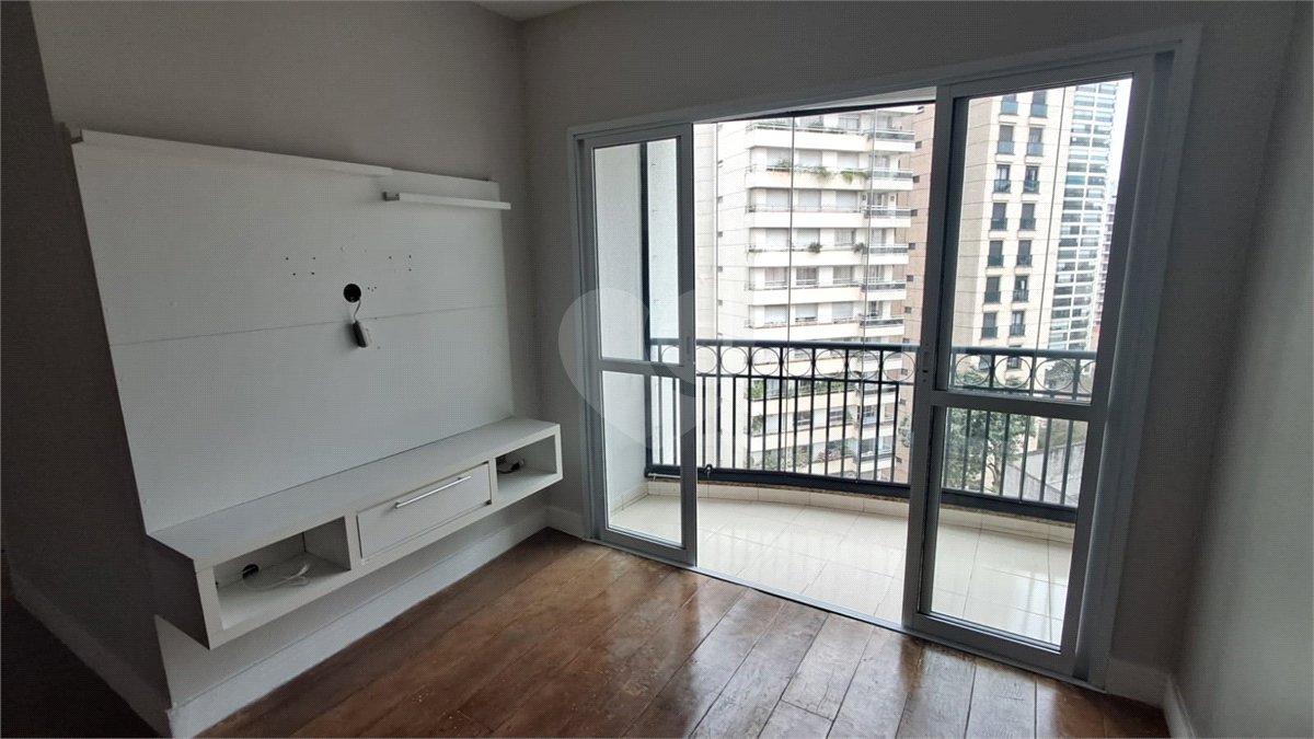 Apartamento para alugar com 3 quartos, sendo 1 suíte, em Santana, São Paulo, SP