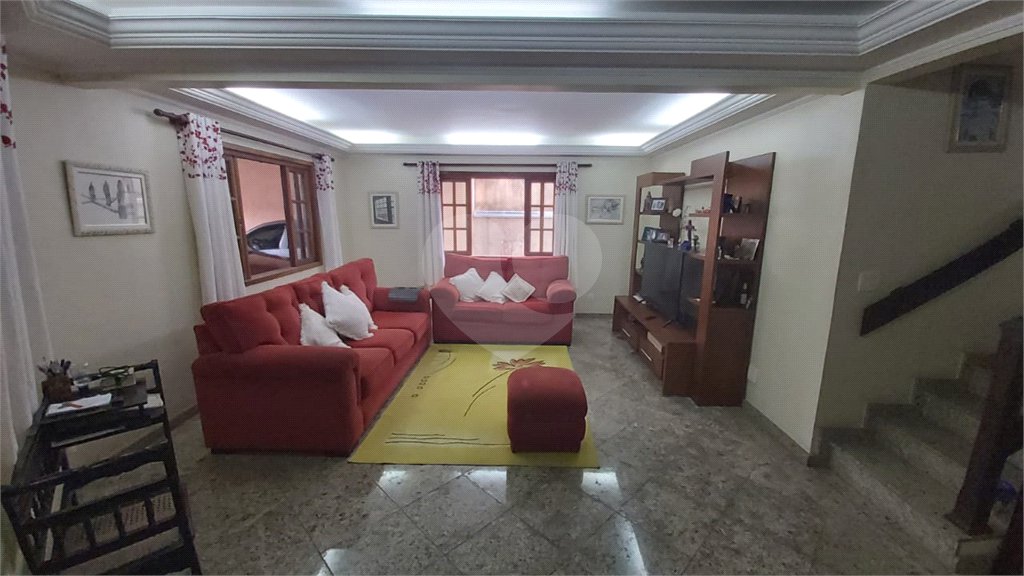 Sobrado à venda com 7 quartos, sendo 2 suítes, em Jardim Marajoara, São Paulo, SP