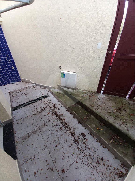Sobrado para alugar com 2 suítes em Jardim Morro Verde, São Paulo, SP