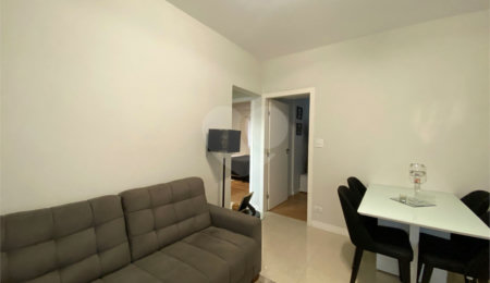Apartamento à venda com 2 quartos em Santana, São Paulo, SP