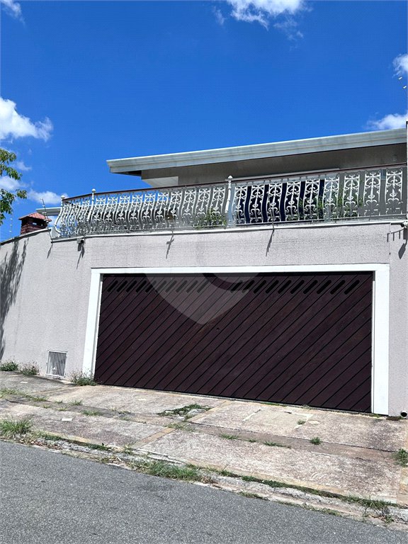 Casa à venda com 3 quartos, sendo 1 suíte, em Jardim do Lago, Jundiaí, SP