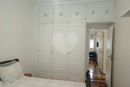 Apartamento à venda com 3 quartos, sendo 1 suíte, em Copacabana, Rio de Janeiro, RJ