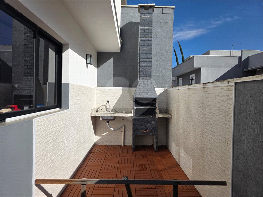 Casa à venda com 3 suítes no condomínio Portal do Bosque, Louveira - SP