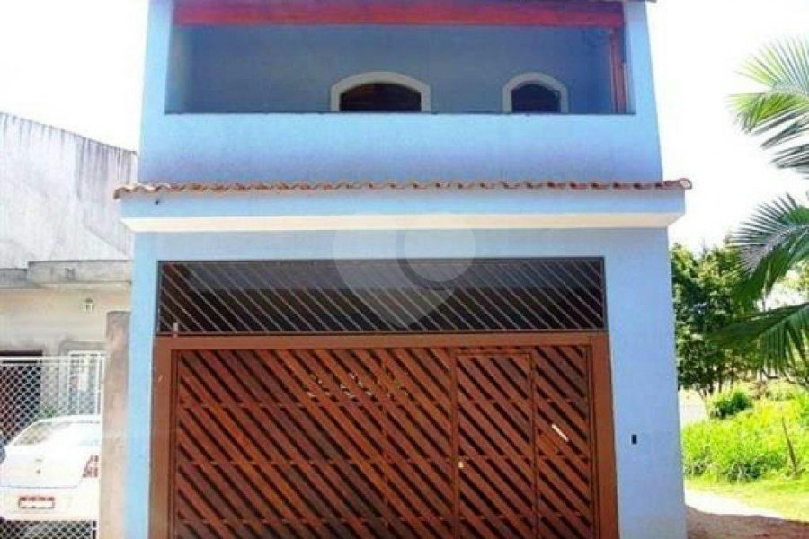 Sobrado à venda com 3 quartos, sendo 1 suíte, em Jardim Virginia Bianca, São Paulo, SP