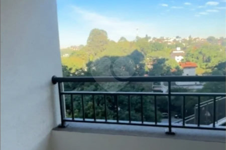 Apartamento à venda com 1 quarto em Vila Pirajussara, São Paulo, SP