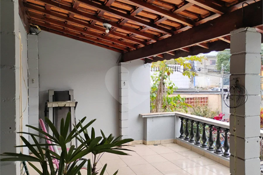 Vende-se casa na Vila Santa Catarina - Excelente oportunidade para investimento e geração de renda