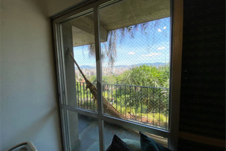 Apartamento à venda com 3 quartos, sendo 1 suíte,  em Vila Romana, São Paulo, SP