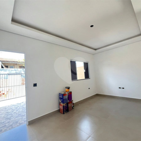 Casa de Vila à venda com 2 quartos, sendo 1 suíte,  em Parque São Bento, Sorocaba, SP
