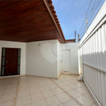 Casa à venda com 3 quartos em Jardim Alvorada, Itapetininga, SP