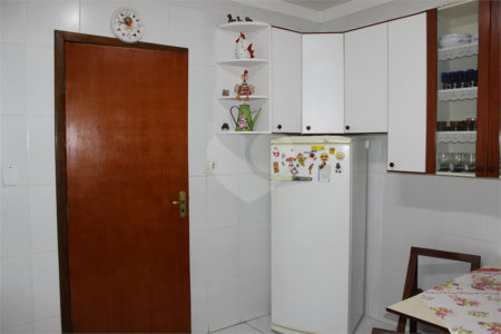 Sobrado à venda com 2 quartos em Santana, São Paulo, SP