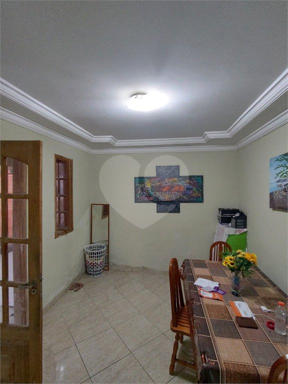 Duplex à venda com 3 quartos, sendo 1 suíte, em Santíssimo, Rio de Janeiro, RJ