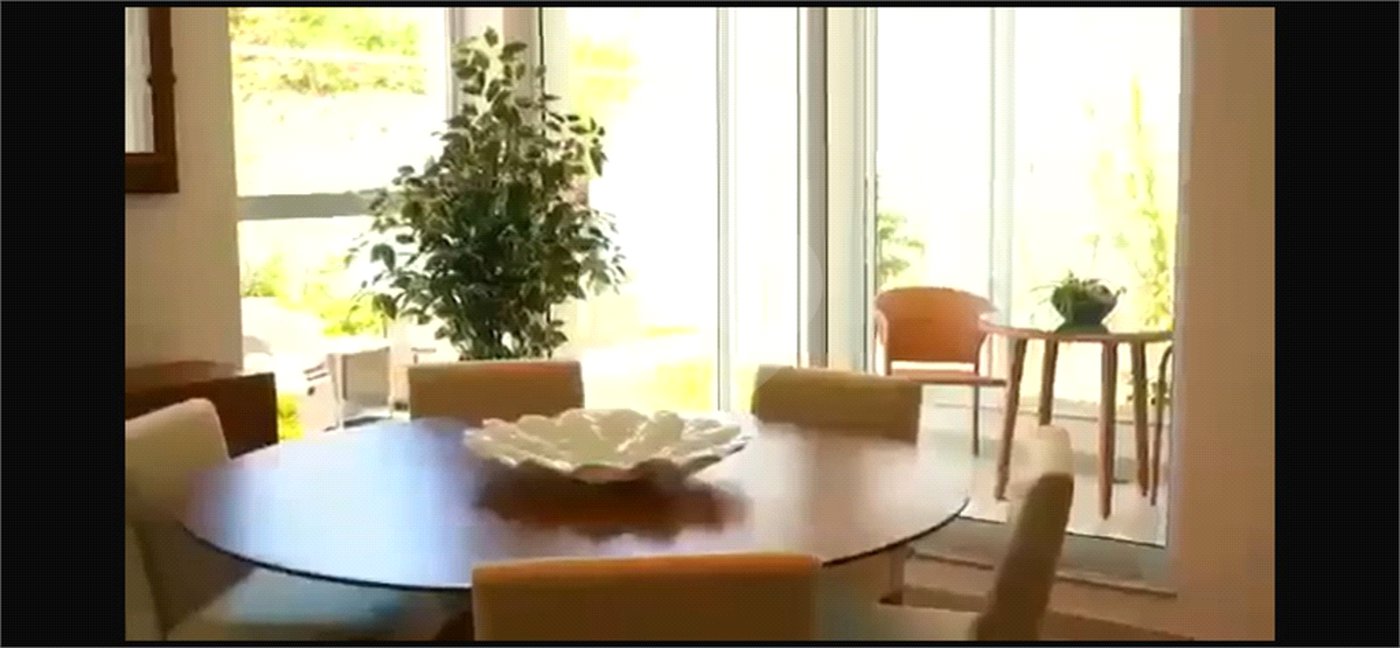 Casa à venda com 3 suítes no condomínio Vilagio Ipanema 1, Araçoiaba da Serra - SP
