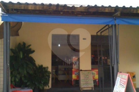 Prédio à venda com 1 quarto em Vila Haro, Sorocaba, SP
