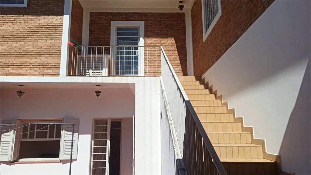 Casa à venda com 4 quartos, sendo 1 suíte, em Vila Santista, Atibaia, SP