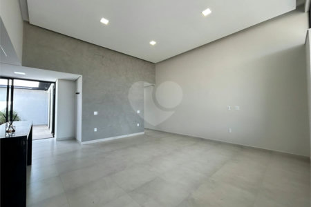 Casa à venda com 3 quartos, sendo 1 suíte, no condomínio Villagio Wanel, Sorocaba - SP