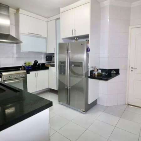 Casa à venda com 3 quartos, sendo 1 suíte, no condomínio Taquaral Village, São Paulo - SP