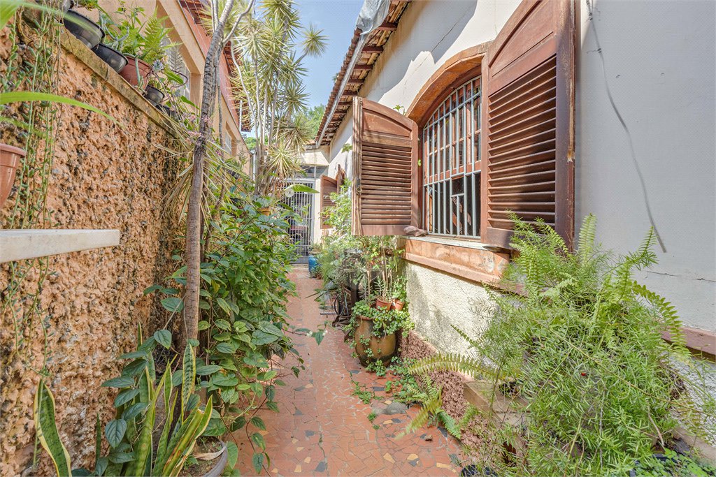 Casa Térrea à venda ou para alugar com 3 quartos, sendo 1 suíte, em Brooklin, São Paulo, SP