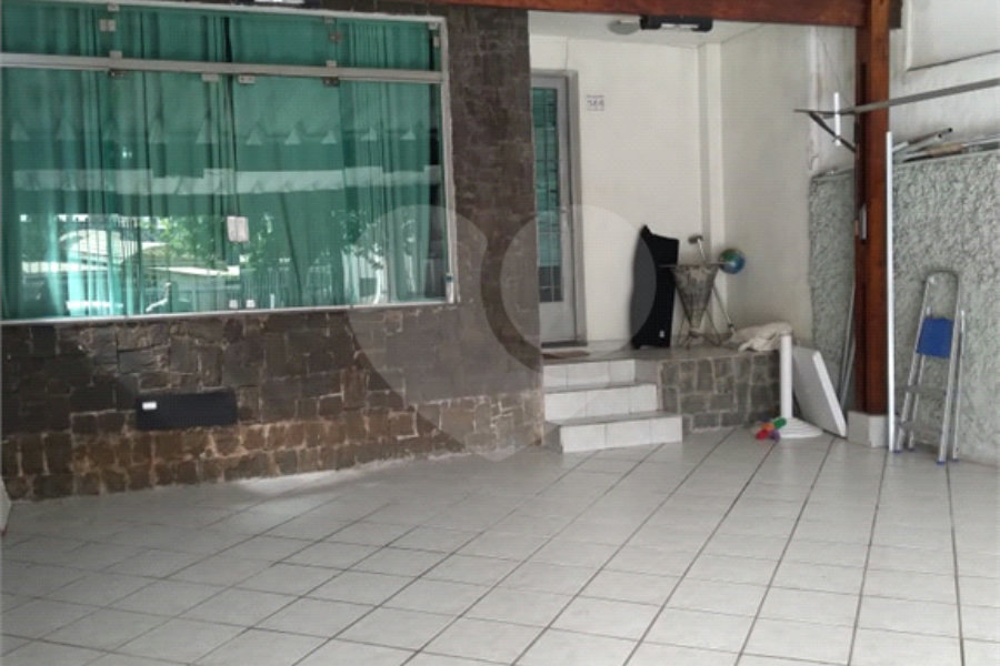Sobrado à venda com 4 quartos, sendo 1 suíte,  em Limão, São Paulo, SP