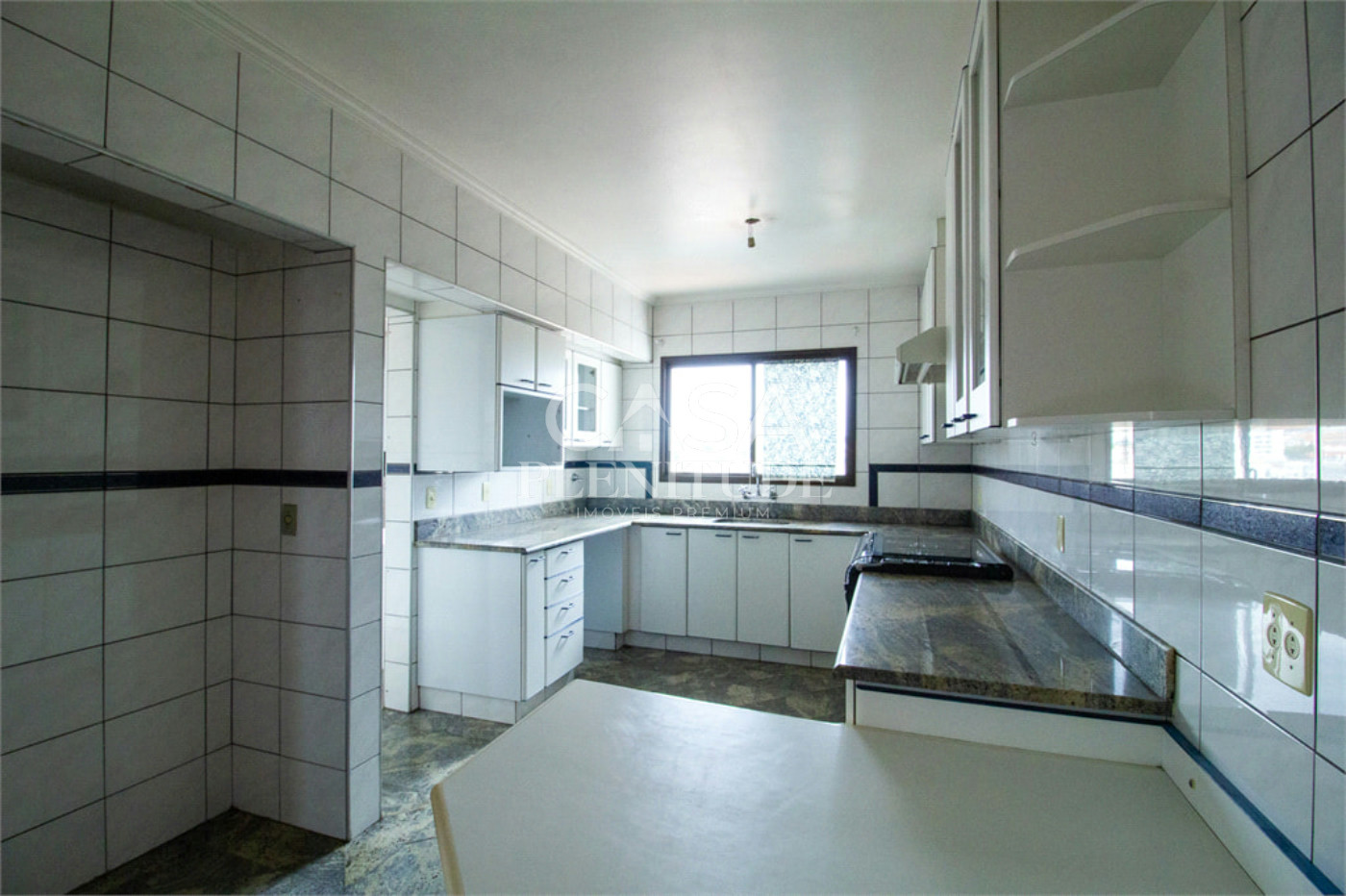 Apartamento à venda com 4 suítes no Centro, Sorocaba, SP
