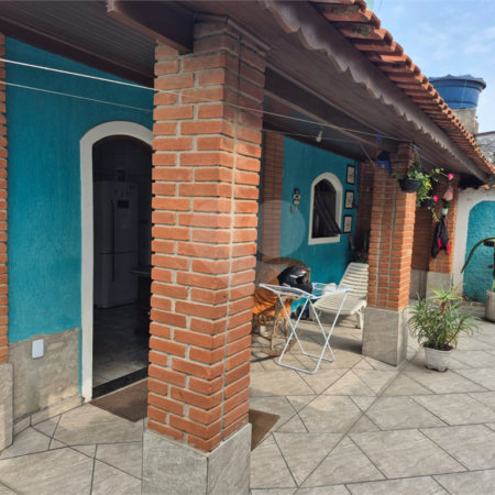 Sobrado à venda com 3 quartos, sendo 1 suíte, em Jardim Modelo, Suzano, SP