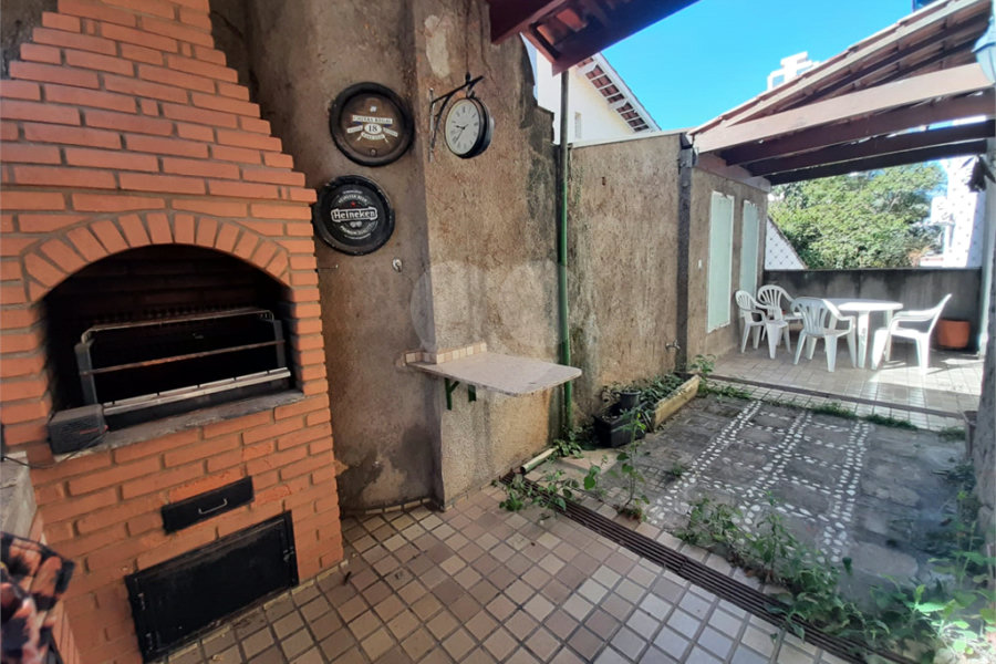 Casa à venda ou para alugar com 3 quartos, sendo 2 suítes, no condomínio Chácara das Rosas, São Paulo - SP