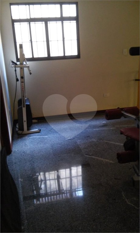 Sobrado à venda com 4 suítes em Vila Carrão, São Paulo, SP
