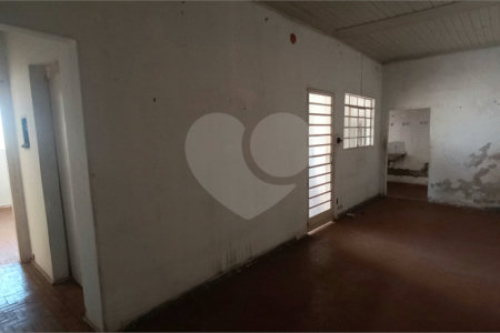 Casa Térrea à venda com 3 quartos em Ipiranga, Ribeirão Preto, SP