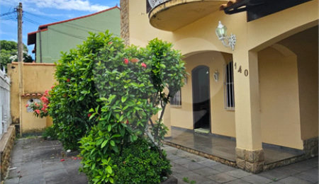 Casa à venda com 3 suítes em Campo Grande, Rio de Janeiro, RJ