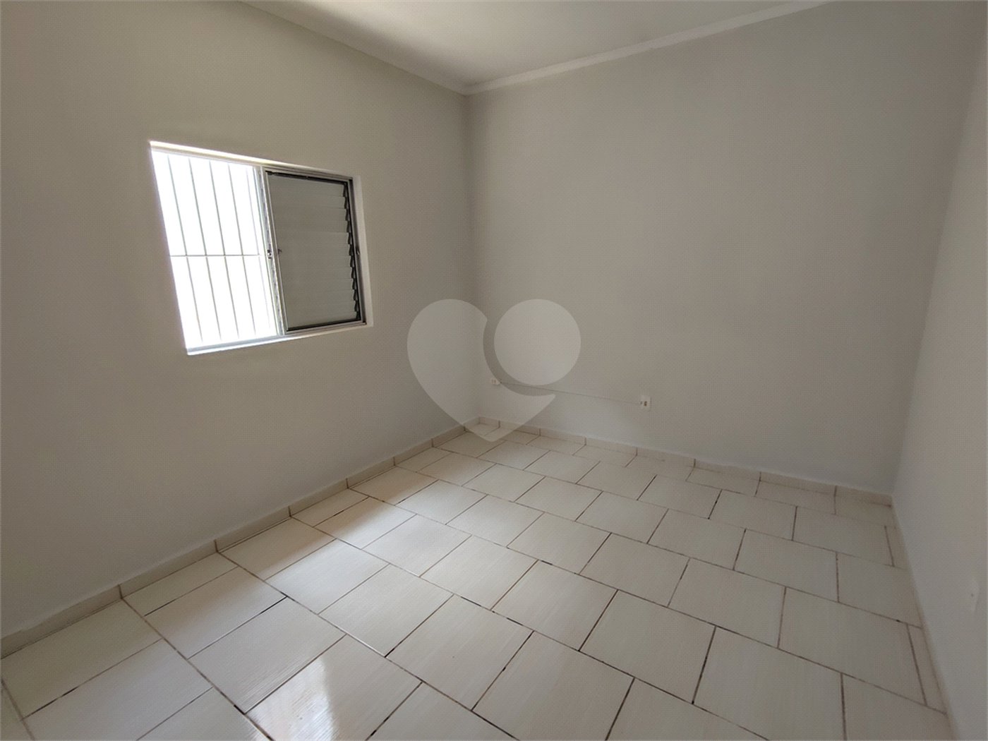 Casa à venda com 2 quartos em Cambuí, Itapetininga, SP