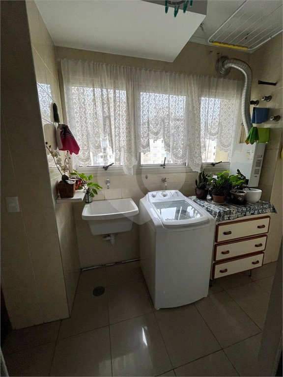 Apartamento à venda com 3 quartos, sendo 1 suíte, em Jardim Londrina, São Paulo, SP