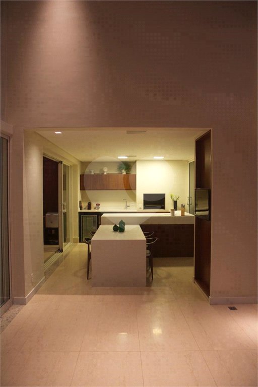 Apartamento à venda com 3 suítes em Vila Mariana, São Paulo, SP
