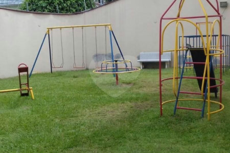 Casa à venda com 3 quartos, sendo 1 suíte, em Jardim Universo, Mogi das Cruzes, SP