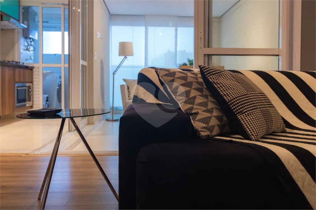 Apartamento à venda com 2 quartos, sendo 1 suíte,  em Vila Gertrudes, São Paulo, SP