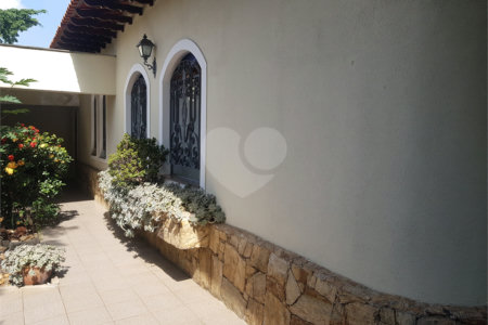Casa à venda com 3 quartos, sendo 2 suítes, em Jardim Campo Grande, São Paulo, SP