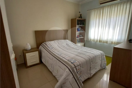 Casa à venda com 3 suítes no condomínio Alpes de Vinhedo, Vinhedo - SP