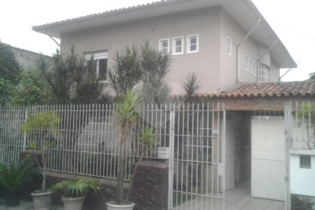 Casa de Vila à venda com 4 quartos, sendo 2 suítes,  em Planalto Paulista, São Paulo, SP