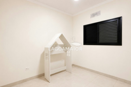 Casa à venda com 3 quartos, sendo 3 suítes, no condomínio Residencial Costa Leste, Três Lagoas - MS