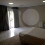 Sobrado à venda com 4 quartos, sendo 2 suítes, em Alpes da Cantareira, Mairiporã, SP