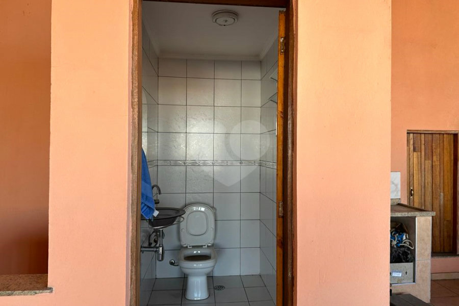 Sobrado à venda com 3 quartos, sendo 1 suíte, em Vila Nova Mazzei, São Paulo, SP