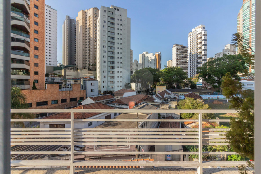 Sobrado à venda com 4 suítes em Santana, São Paulo, SP