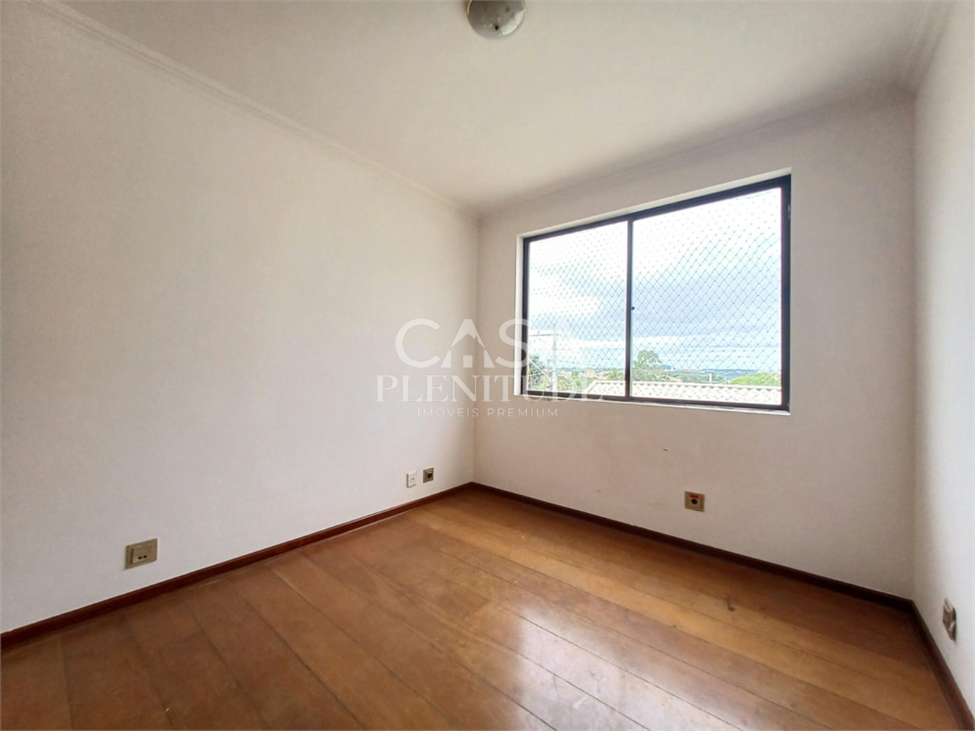 Apartamento à venda com 3 quartos, sendo 1 suíte, em Jardim Ferreira, Sorocaba, SP